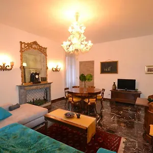  Appartement Castello 5888 A, Santa Marina, Calle Marcello, Calle